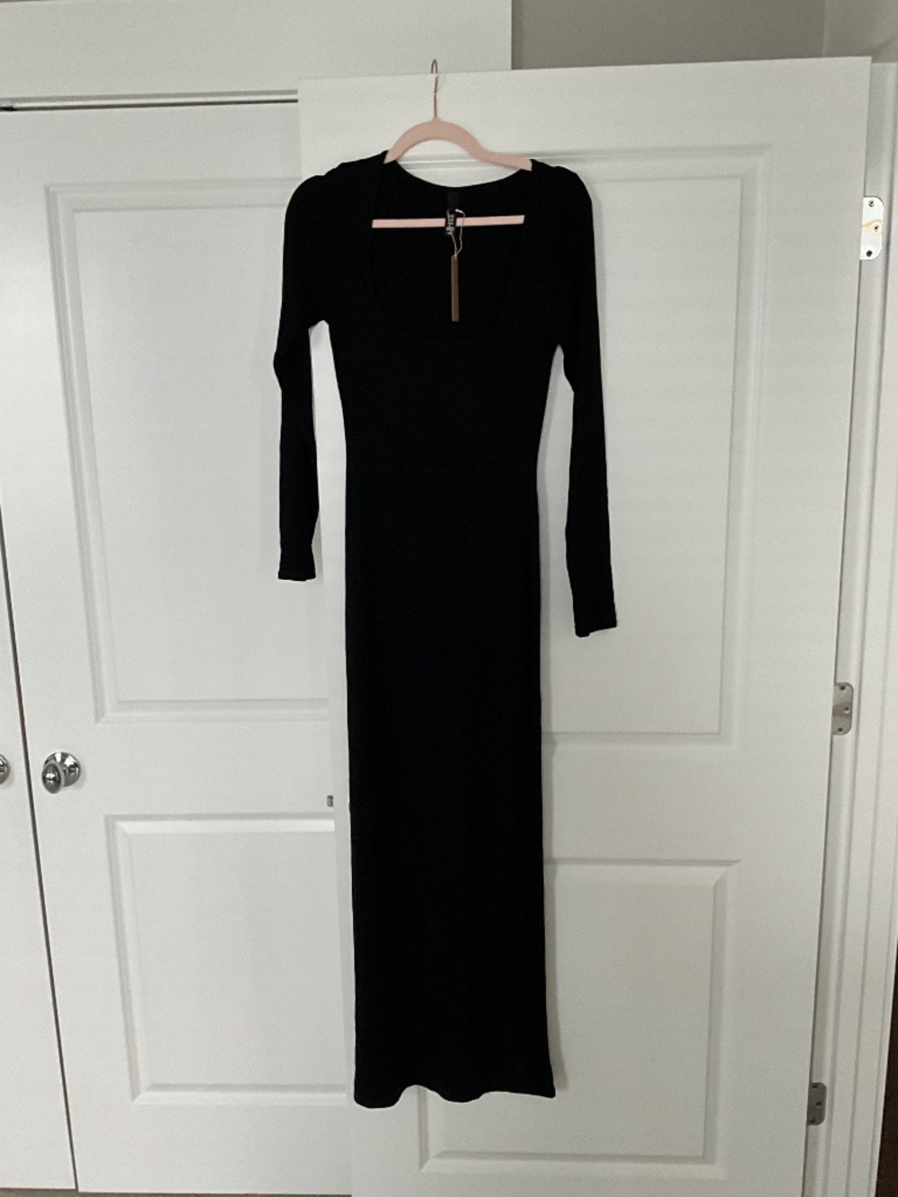 NWT Skims Scoop Neck Dress - Picture 2 of 4